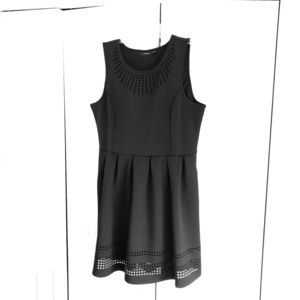 NWOT apt 9 LBD with cutouts